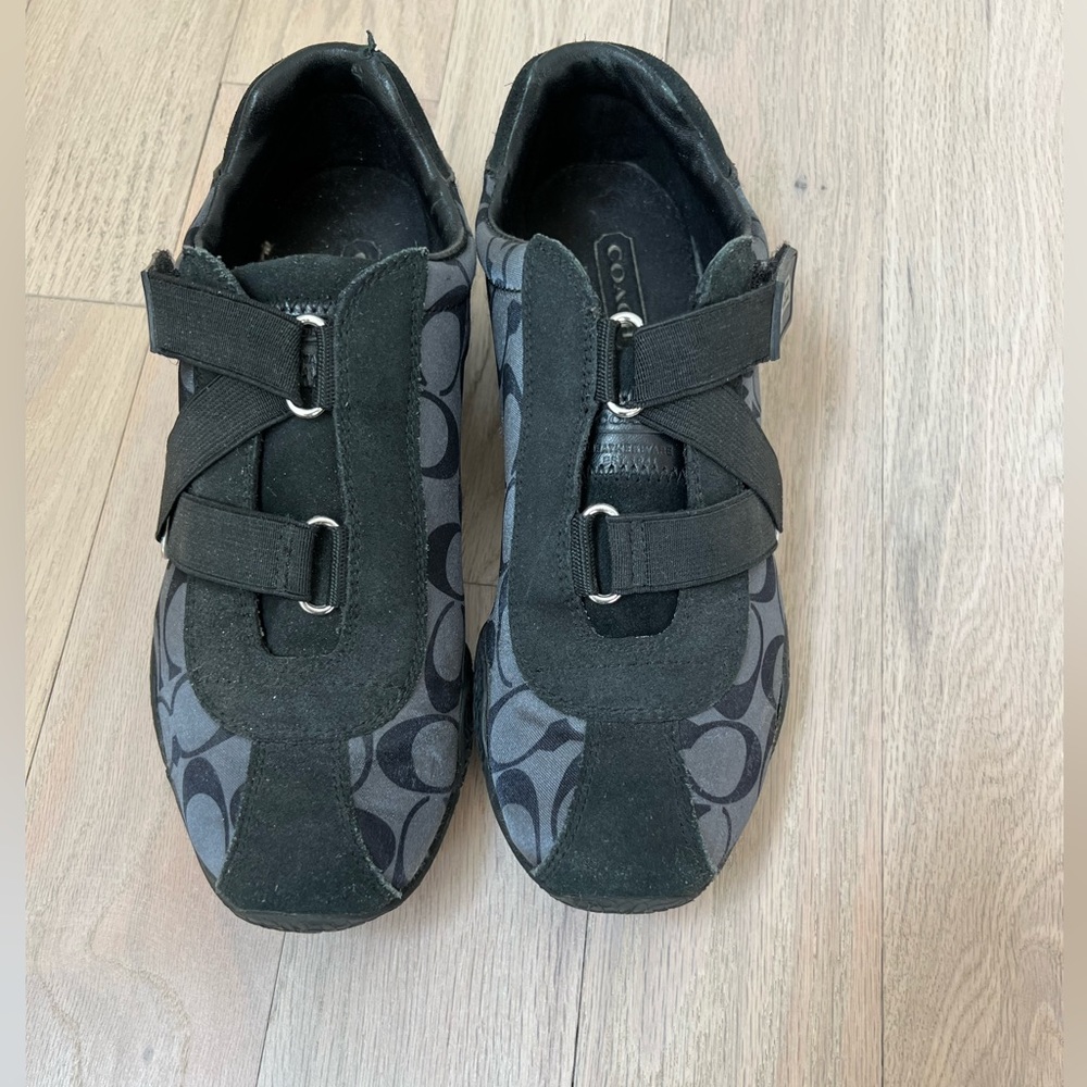 Coach Kyrie Monogram Fabric and Suede Velcro Strap Sneakers Gray size 7 - Picture 4 of 7
